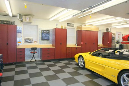 Flexi-Tile PVC-Boden. Einfache und schnelle Verlegung